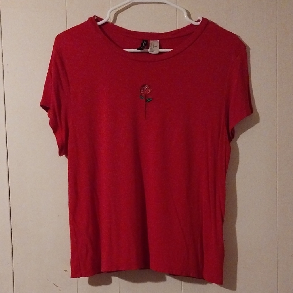 H&M Red Short Sleeve Tee with Embroidered Rose